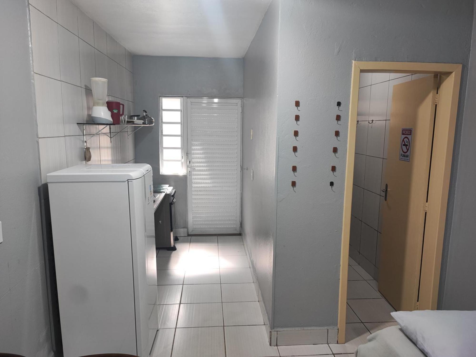 Estudios Individual Na Meia Praia Ar, Wifi, Vaga, Cozinha, Tv Smart - 6 X No Cartao Sem Juros Itapema Esterno foto